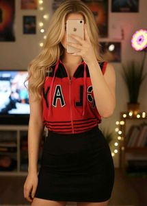 Red Sleeveless Y2K Top