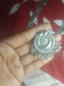 Necklace &amp; Earring Set