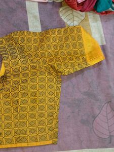 Vintage Yellow Patterned Set