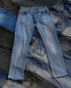 LEVI'S 90'S STRAIGHT FIT JEANS
