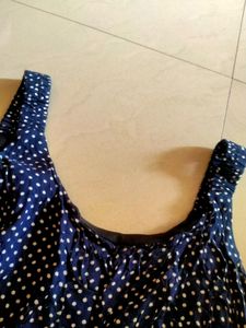 One Strip Crop Top