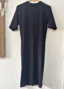 HERE &amp; NOW Classic Black Midi Dress