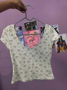 H&amp;M Round Neck Top