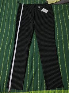 Negotiable Stretchable Woman&#39;s Formal Pant
