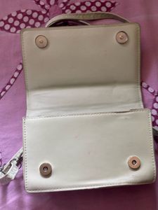 Sling bag