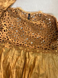 Cut Work Top
