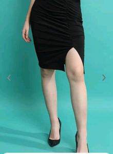 Black Side-slit Pencil Skirt