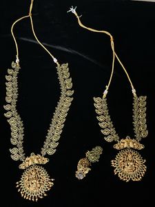Green Emerald  Stones Jewel Set Bridal