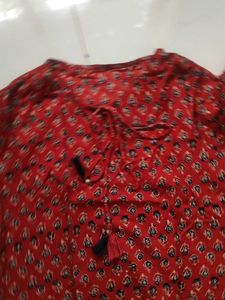 Women&#39;s Cotton Kurta