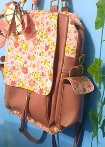 2 in 1 .Floral Print Backpack with bow