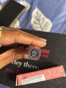 HUDA Beauty Liquid Matte Lipstick