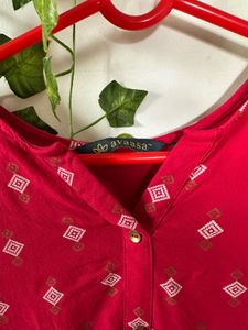 Red Kurthi