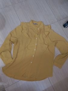 Mustard Top With Long Sleeves