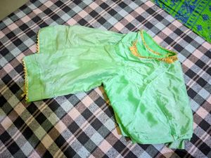 🚨!!Allert!! 🚨buttery soft saree