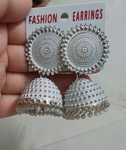 White Jhumka