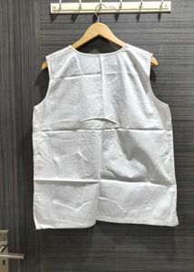 Cut sleeves white XXL top