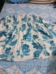 Floral Top &amp; Light Wash Jeans Set