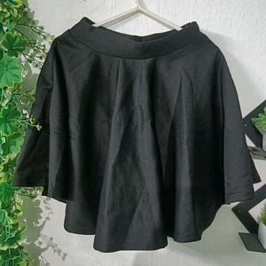 Black Skater Skirt 🖤