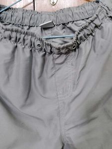 GREY PARACHUTE CARGO