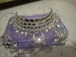 Silver Kundan &amp; Pearl Indian Jewelry Set