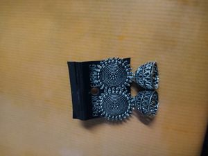 Silver Earing