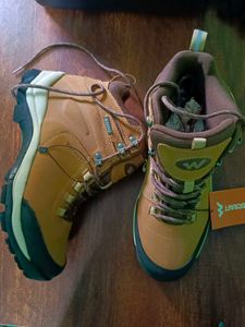 Wildcraft Hiking Boots - Size [insert siz