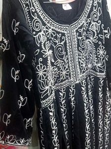 Elegant Embroidered Kurta