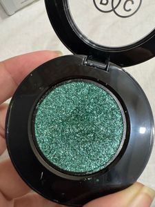 Green Glitter Eyeshadow