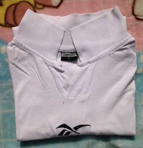 swap possible Reebok White tshirt
