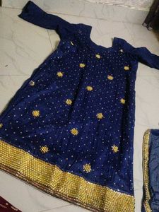 Elegant Blue &amp; Gold Embroidered Kurta