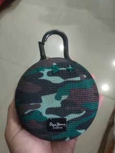 small camouflage speaker (not working)