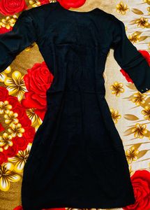 Black Kurti