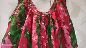 New Sleeveless Nighty