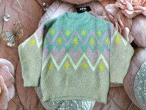 🥰 Girls Gorgeous Sweater 😻