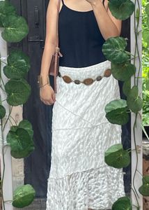 Max Lace Skirt