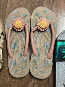 Variety Women&#39;s Flats size 37-38
