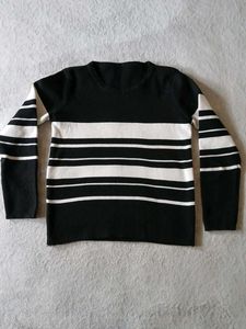 Black And White Top