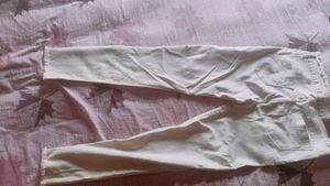 Beige  Skinny Jeans (Size-28)