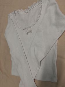 Lace Trim Long Sleeve Top