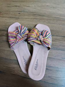 Women Flats