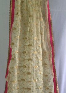 Pink Embroidered Kurti With Duppata And Leggings