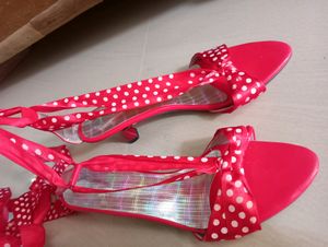 New Year Offer For Sandals