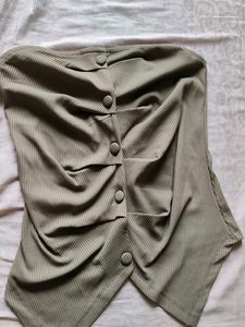 Sleeveless Top