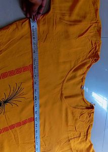 Women&#39;s Kurti / Mustard Yellow