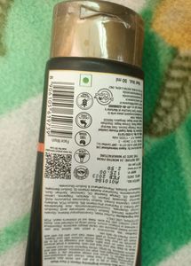 Wow Skin Science Vitamin C Face Wash