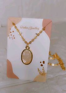 Gold Oval Pendant Necklace