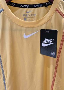 Womens Tshirt 34,36,40