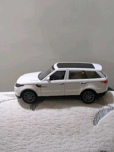 Land Rover Range Rove(r) Retractable Pushback Car