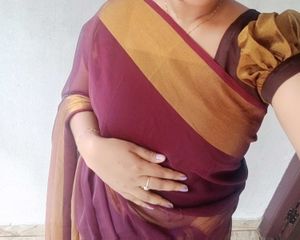 Purple Saree With Golden Border Withblouse Piece