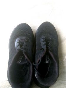 Black Sport Sneakers